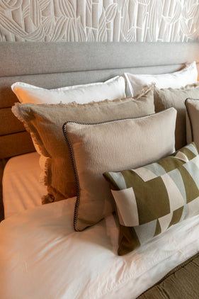 Sierkussen Waves Mastic Plain - Elitis Sierkussen Waves Mastic Plain - Elitis