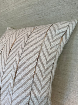 Sierkussen Angela beige Sierkussen Angela beige