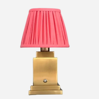Molly Tablelamp Pink Candy - Club Carlotta Molly Tablelamp Pink Candy - Club Carlotta