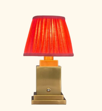 Molly Tablelamp Pink Candy - Club Carlotta Molly Tablelamp Pink Candy - Club Carlotta
