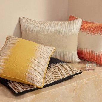 Sierkussen Basile Hibiscus - Elitis Sierkussen Basile Hibiscus - Elitis