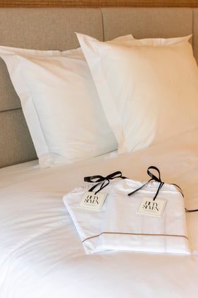 Dekbedovertrek Celine - Bone - Egyptisch Katoen Dekbedovertrek Celine - Bone - Egyptisch Katoen