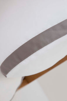 Nekrol kussen - Contour White Taupe Nekrol kussen - Contour White Taupe