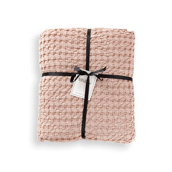 Sprei Nikki - Pink Sprei Nikki - Pink