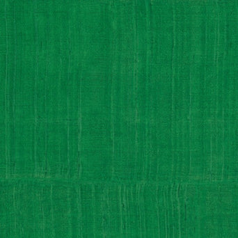 Behang Alaya Katan Silk Emerald 11504 - ARTE