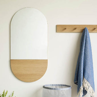 Wandspiegel met hout